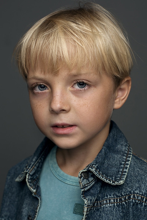 Maxim Ivanov backdrop