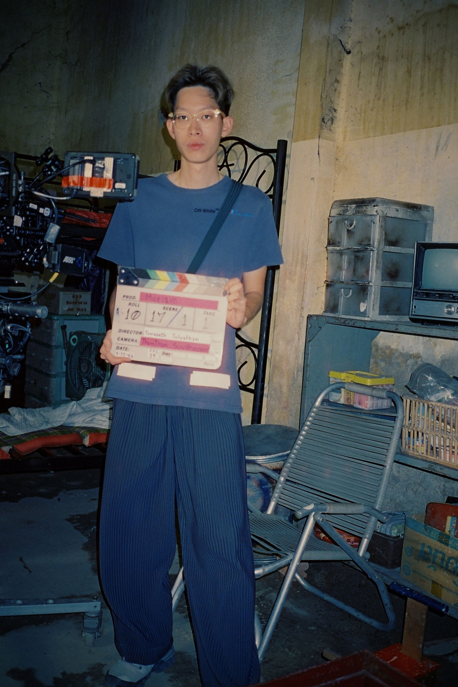 Tanaseth Tulyathan backdrop