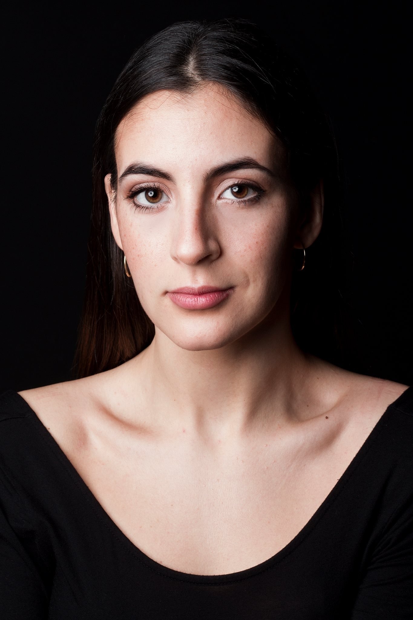 Beatriz Costa backdrop