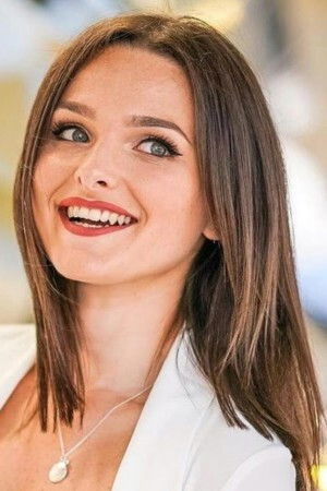 Charlène Bey backdrop