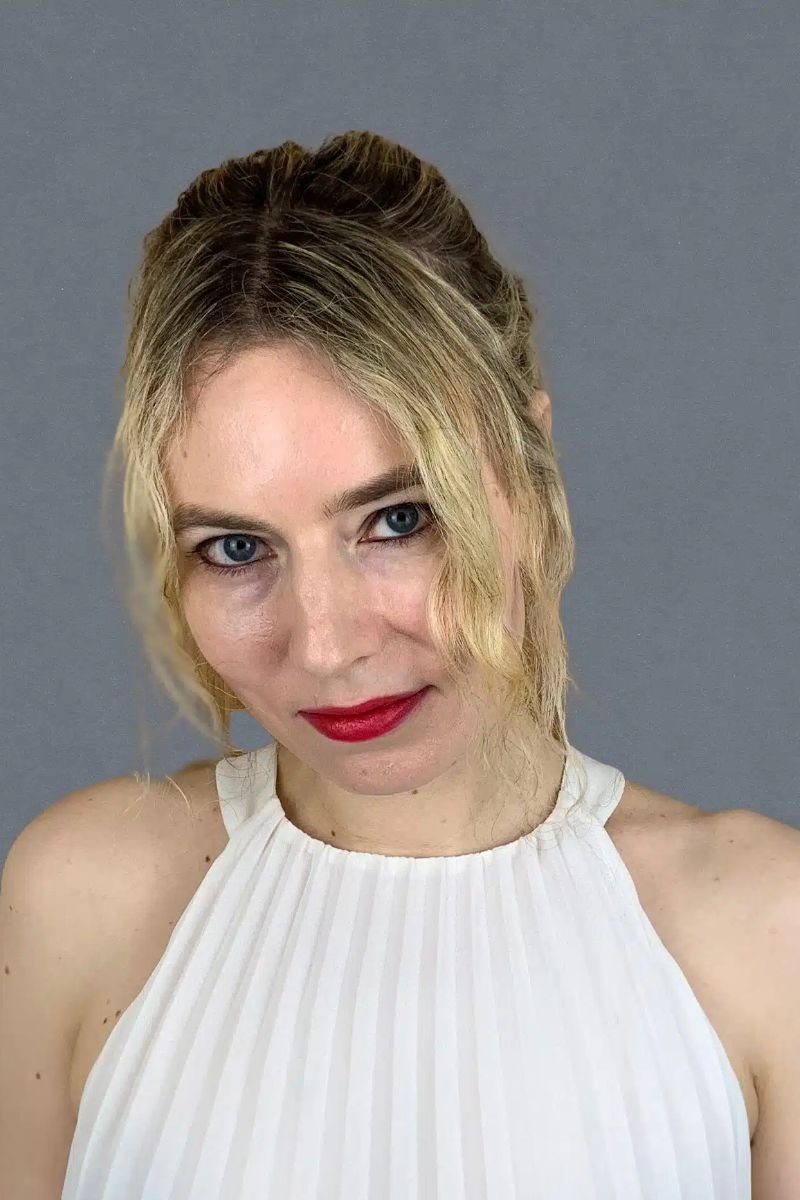 Sophie Flack backdrop