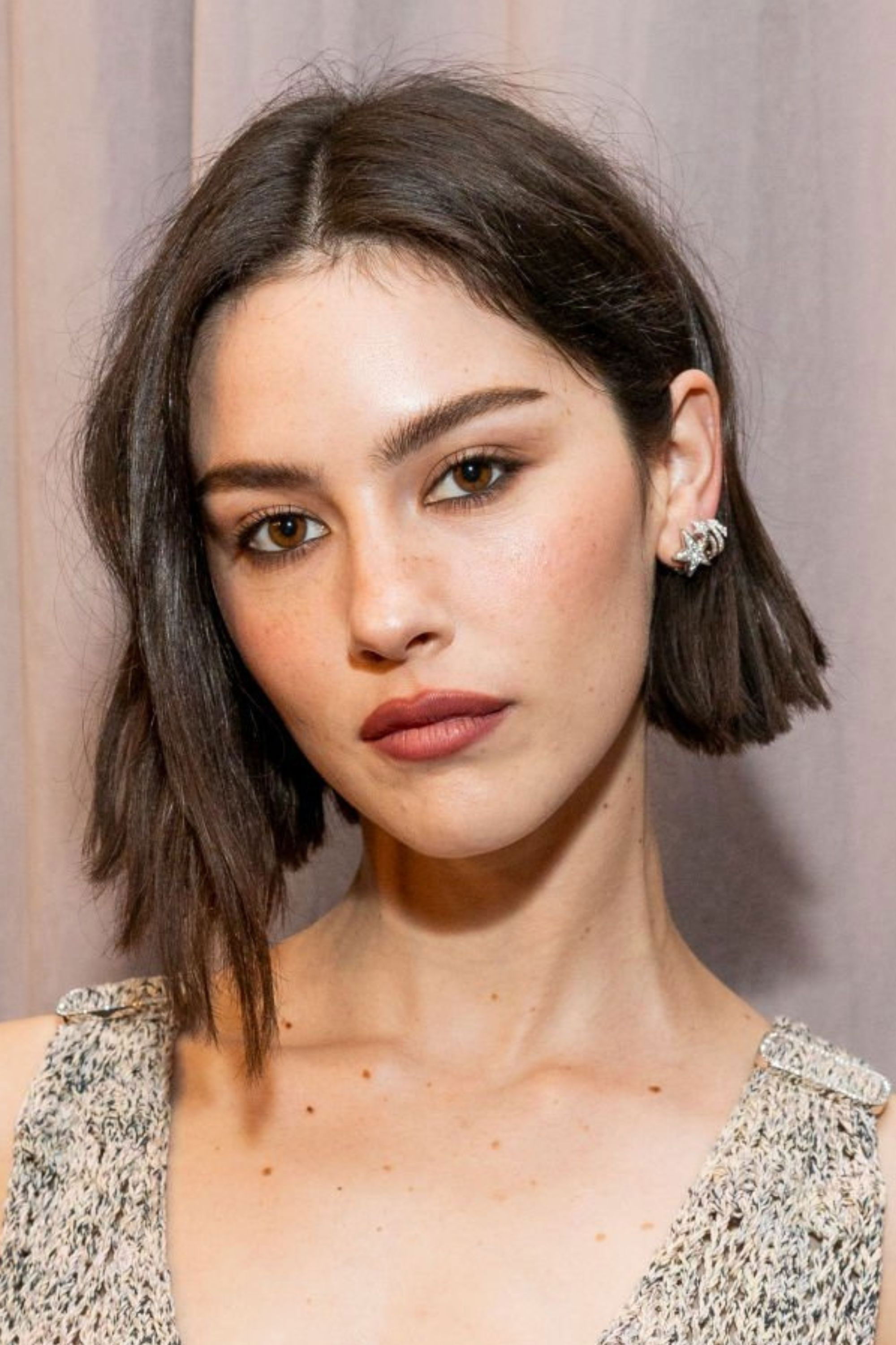 Gracie Abrams backdrop