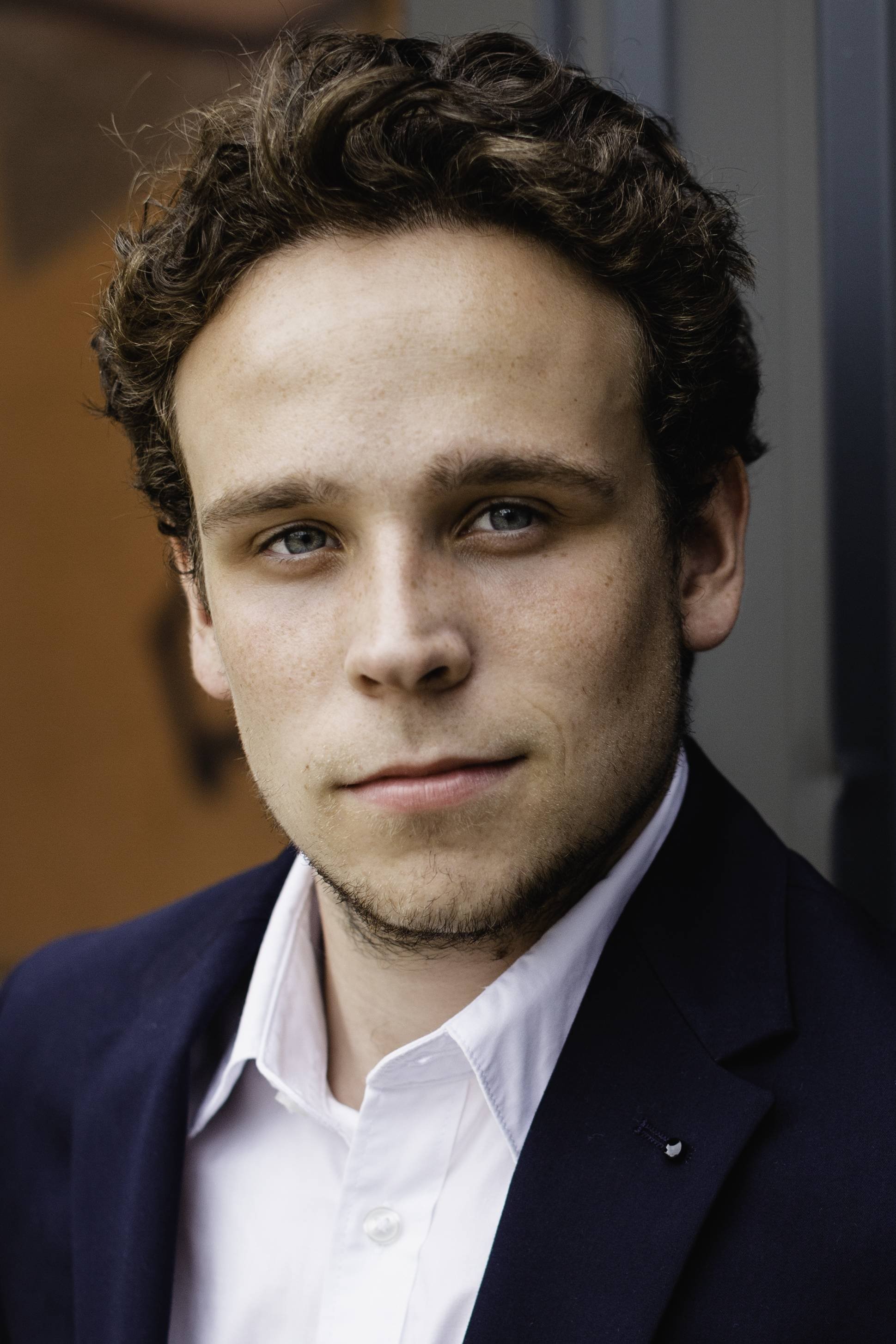 Nicolas Lech backdrop