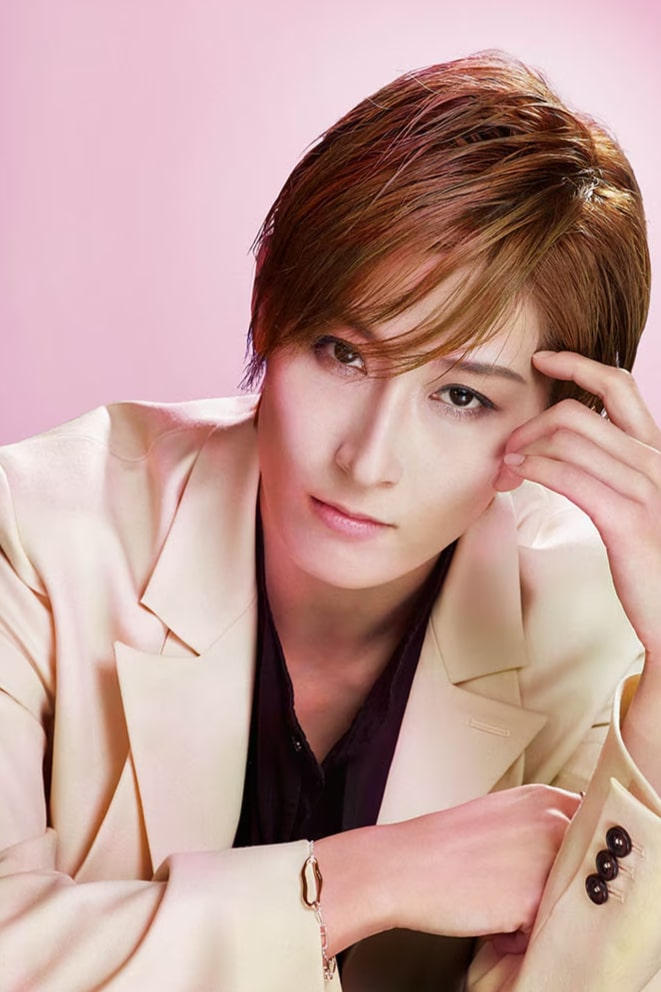 Maito Minami backdrop