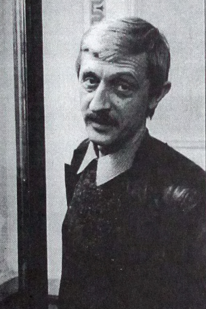 Anatolii Syrykh backdrop