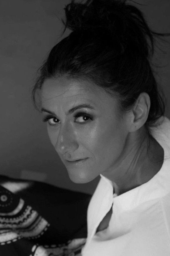 Enas El Fallal backdrop