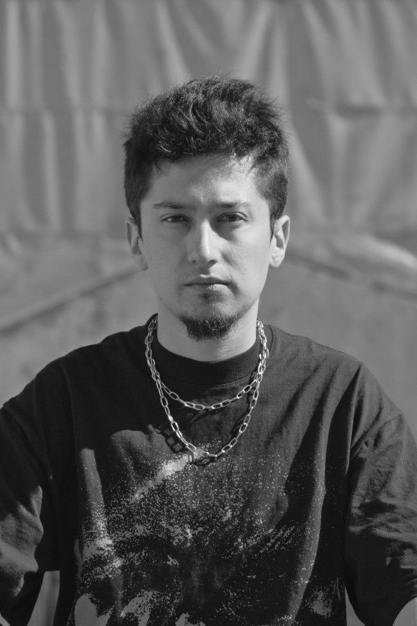 Iván Rodríguez Delgado backdrop