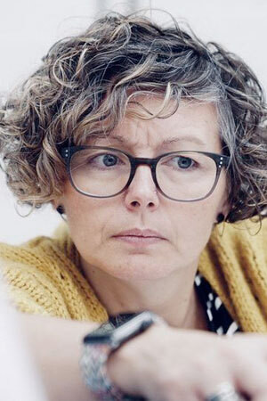 Lynn Stewart-Taylor backdrop