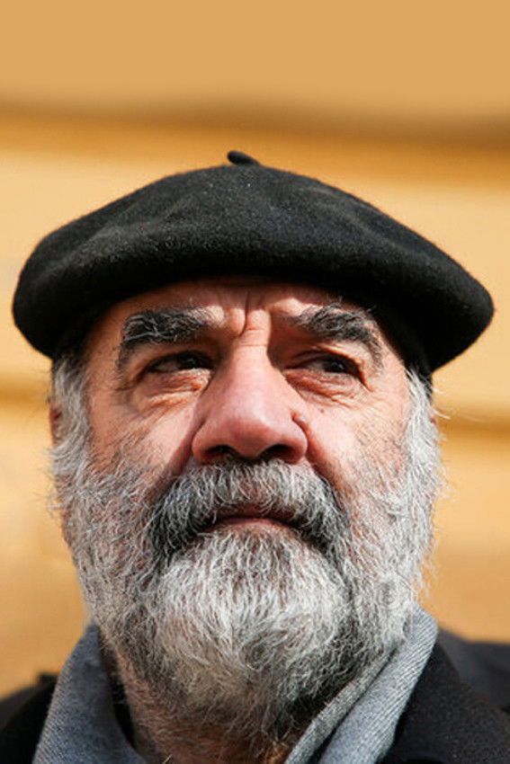 Hasan Joveireh backdrop