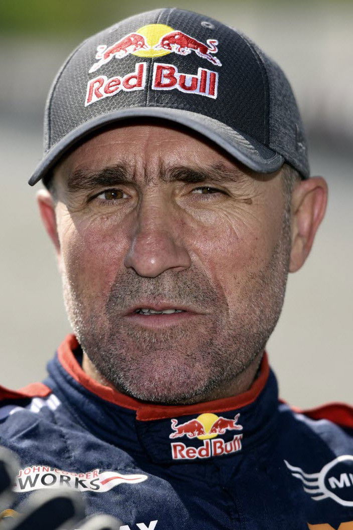 Stéphane Peterhansel backdrop