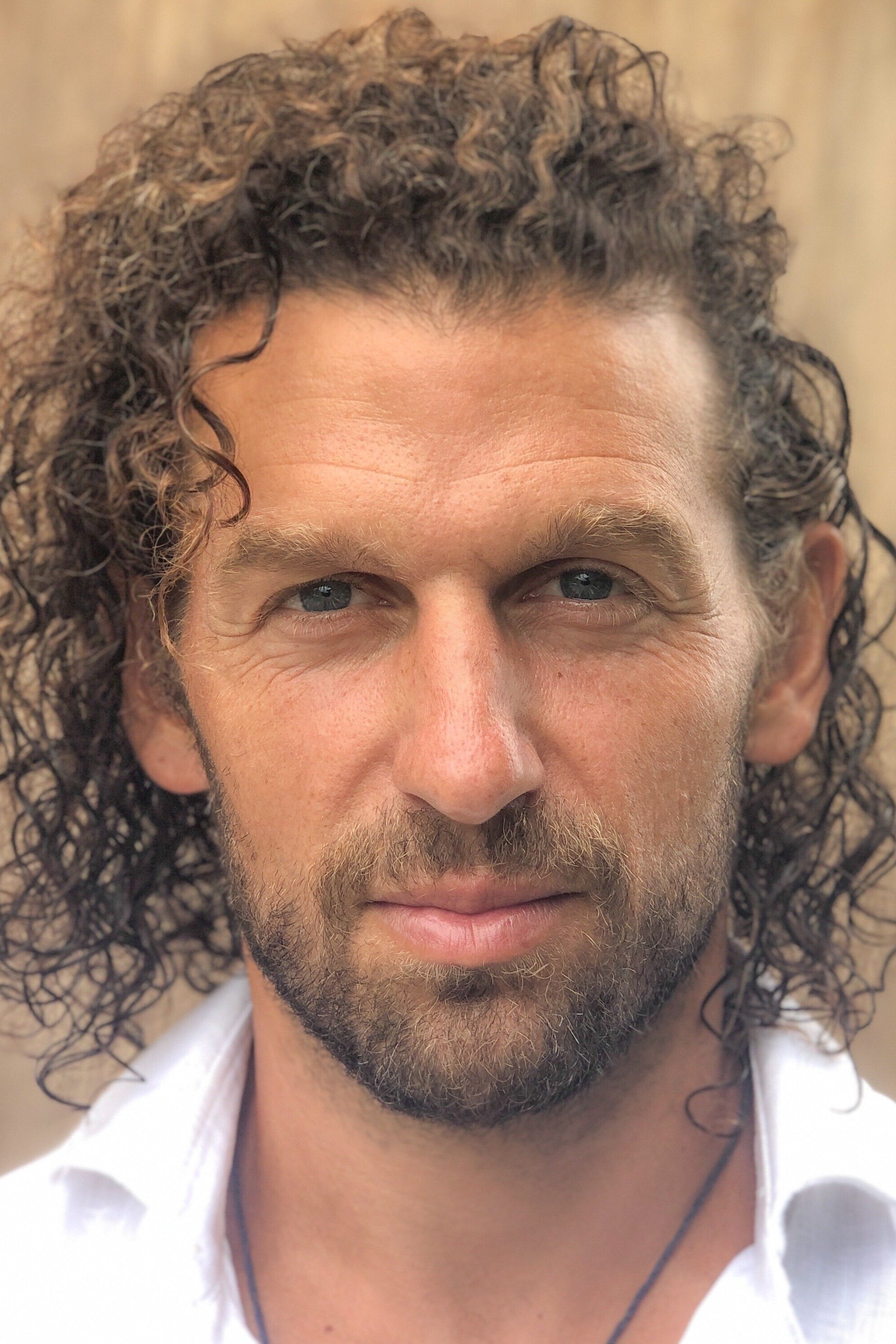 Michael Keida backdrop