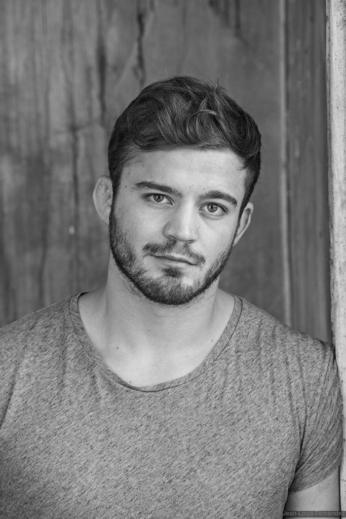 Achille Reggiani backdrop