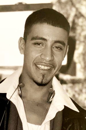 Rob Lowa Abreu backdrop