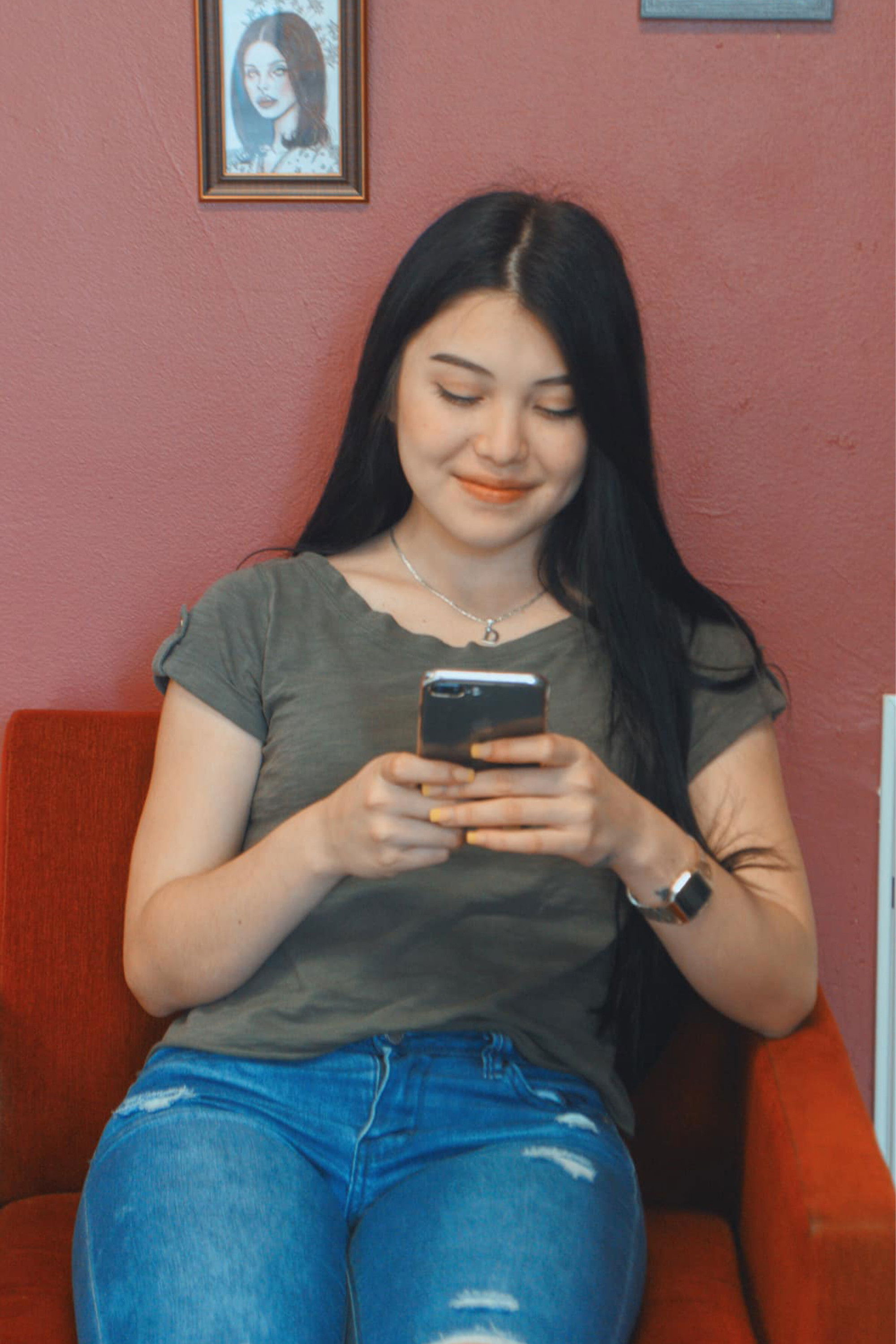 Dafne Tirado backdrop