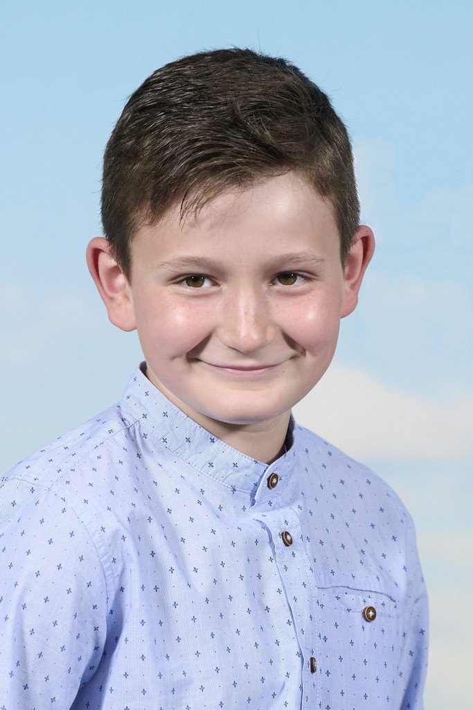 Eneko Otero: Eneko Otero backdrop