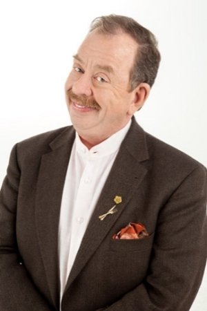 Ilias Mamalakis backdrop