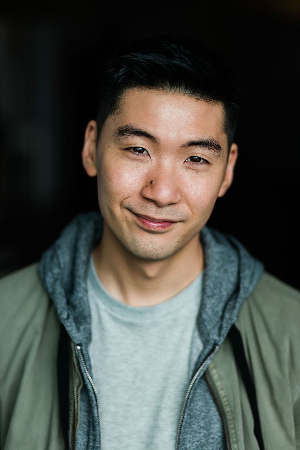 Leslie Kwan backdrop