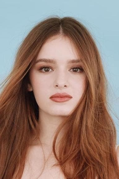 Isabelle Kusman backdrop