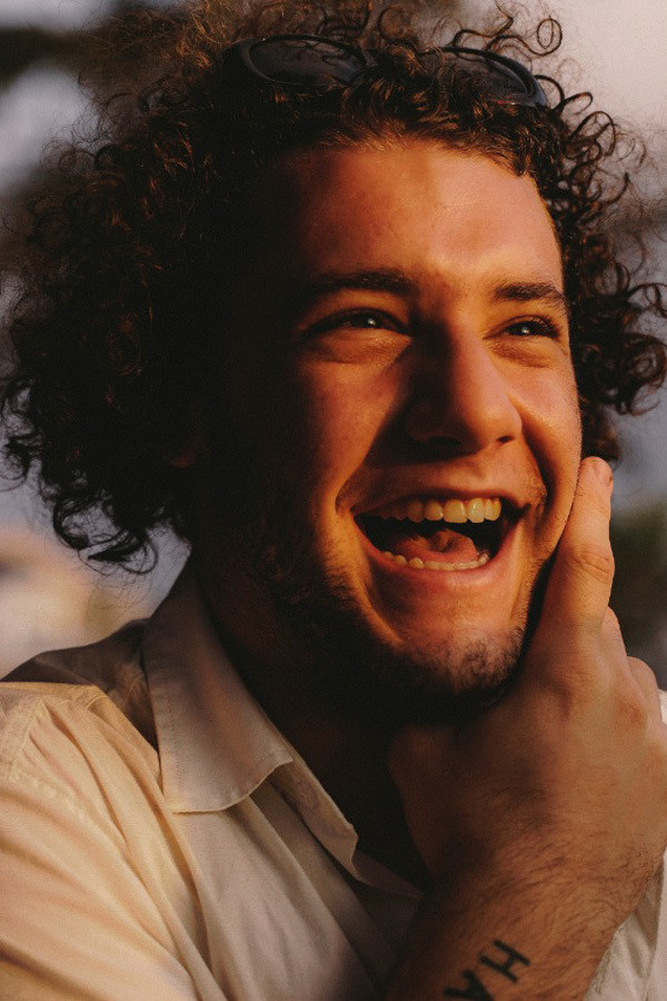 Rodrigo Ribeyro backdrop