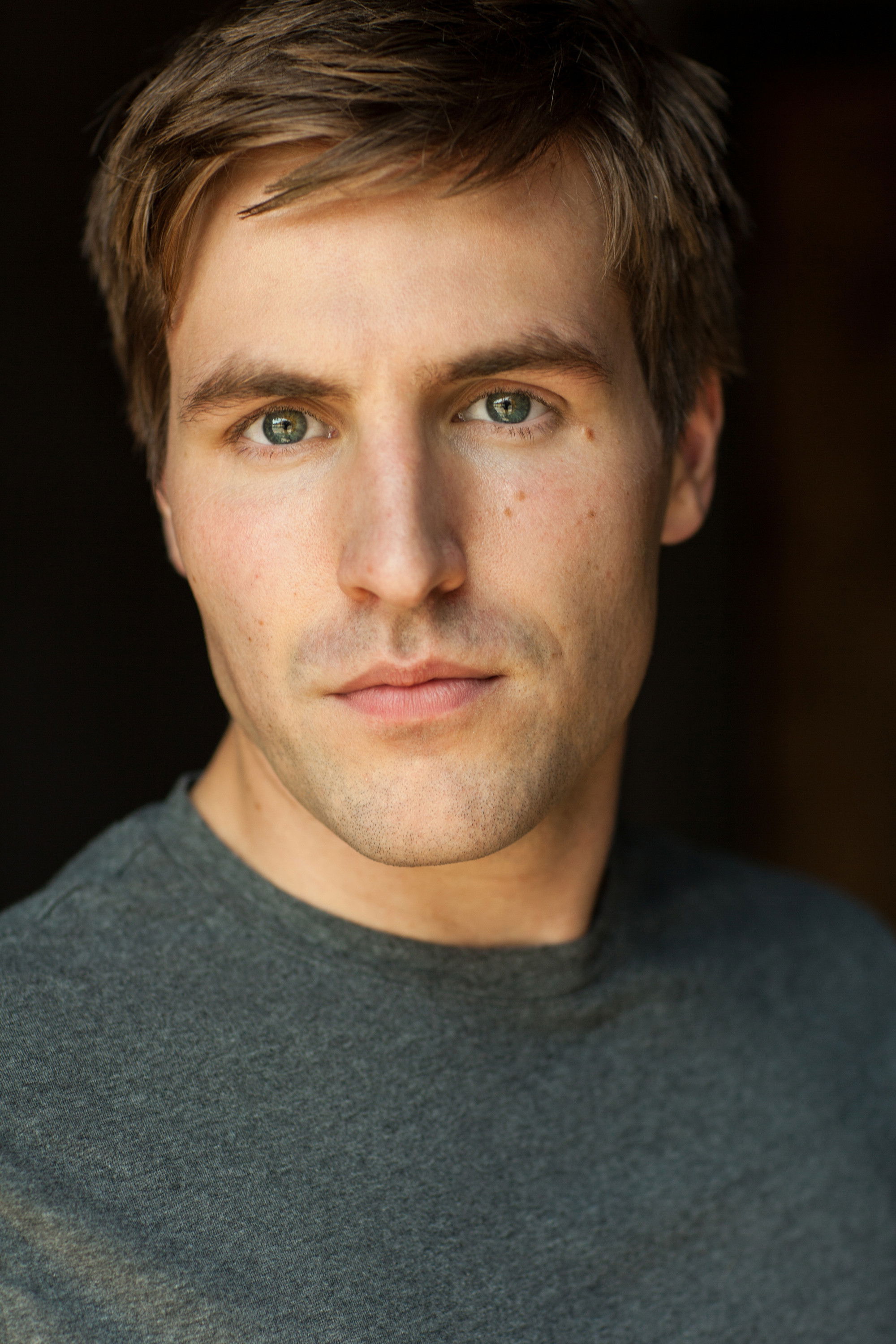 Paul Michael Draper backdrop