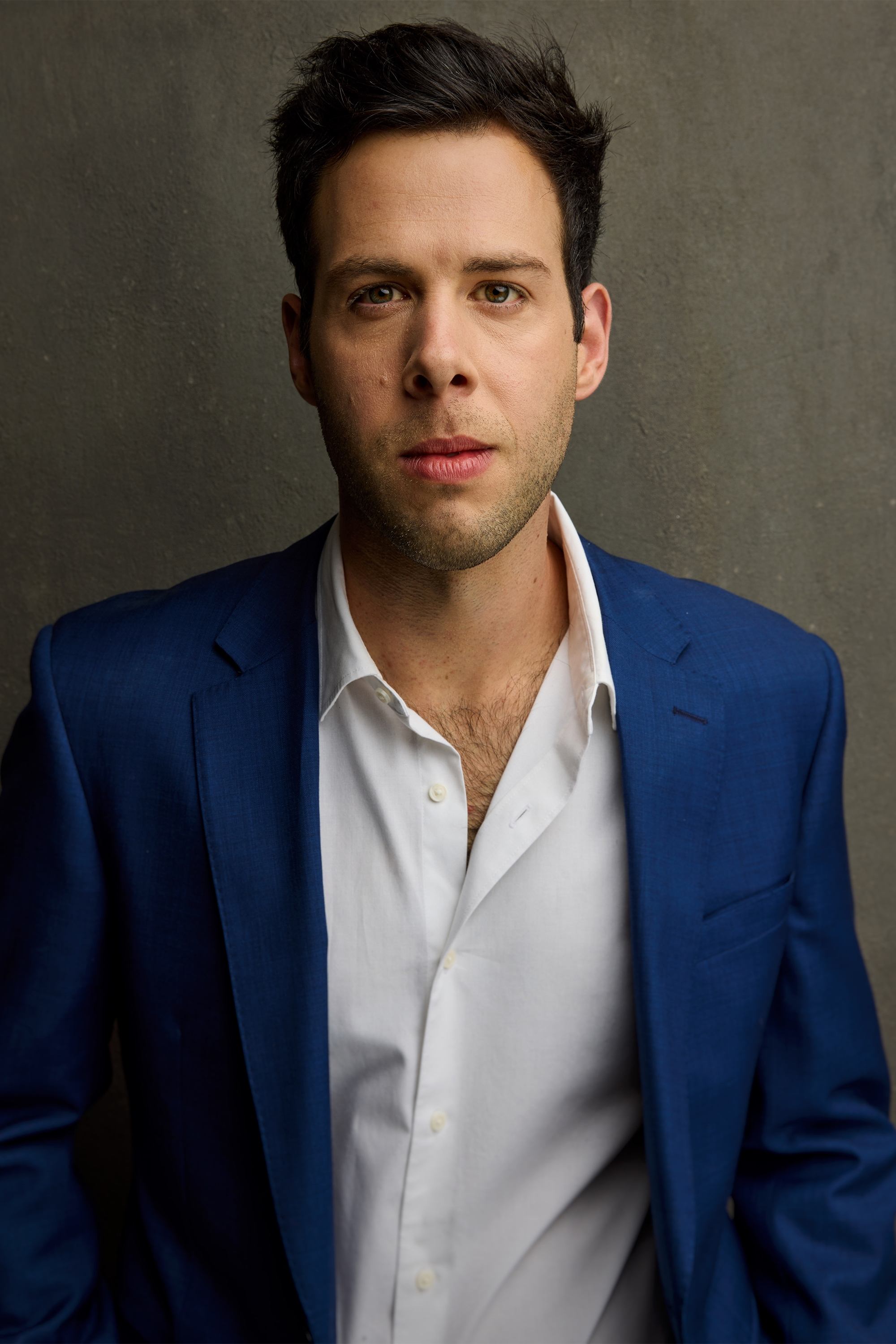 Ari Frenkel backdrop