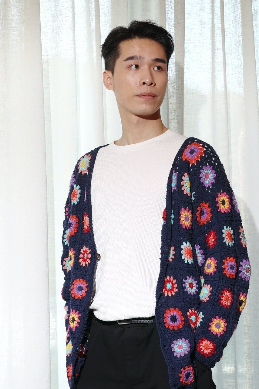 Leung Chung-Hang backdrop