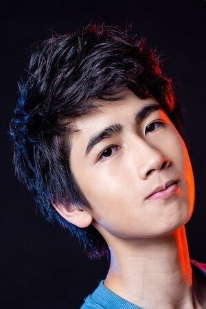 Mason Fung Ho-Yeung backdrop