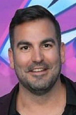 Arian Nikjeh backdrop