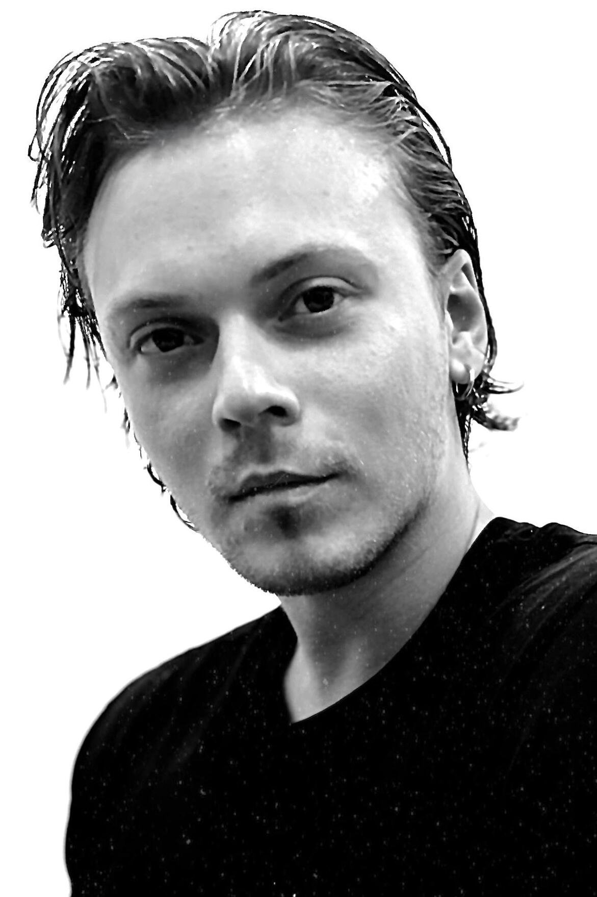 Vas Provatakis backdrop