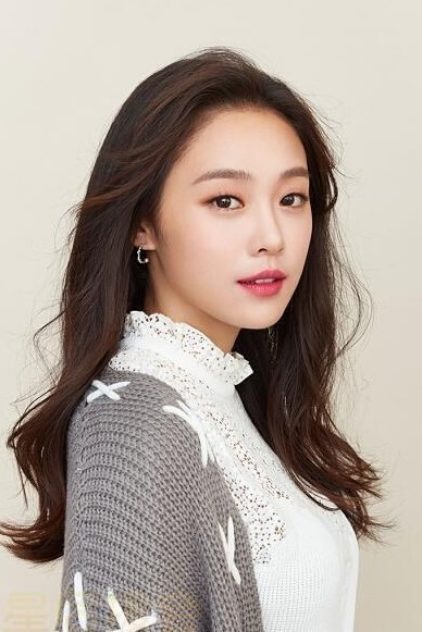 Wang Peihan backdrop