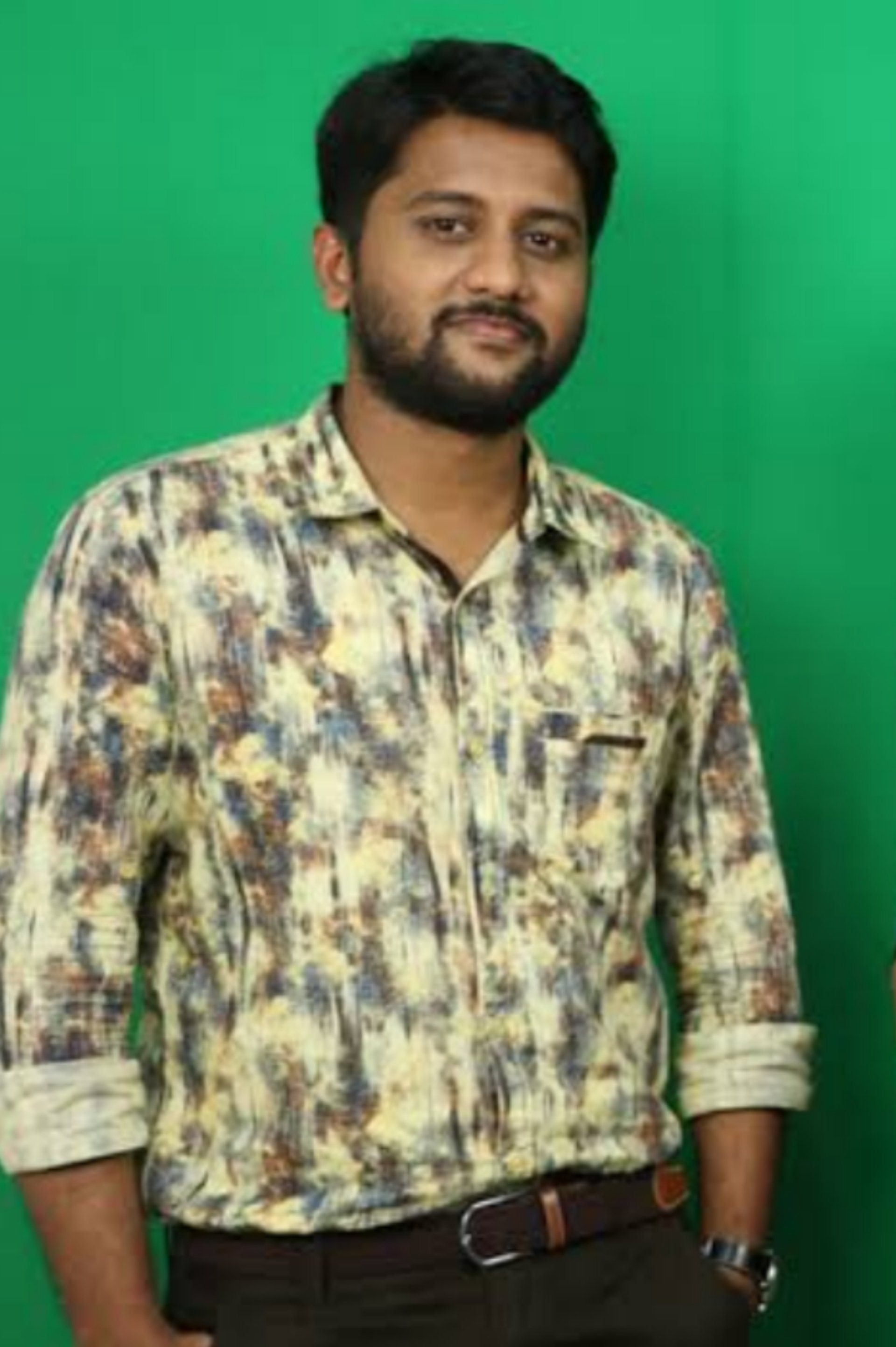 Vicky Zahed backdrop