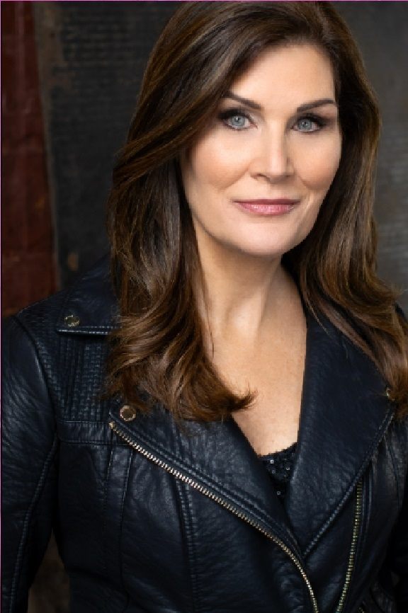 Polly Cassiday Doyle backdrop