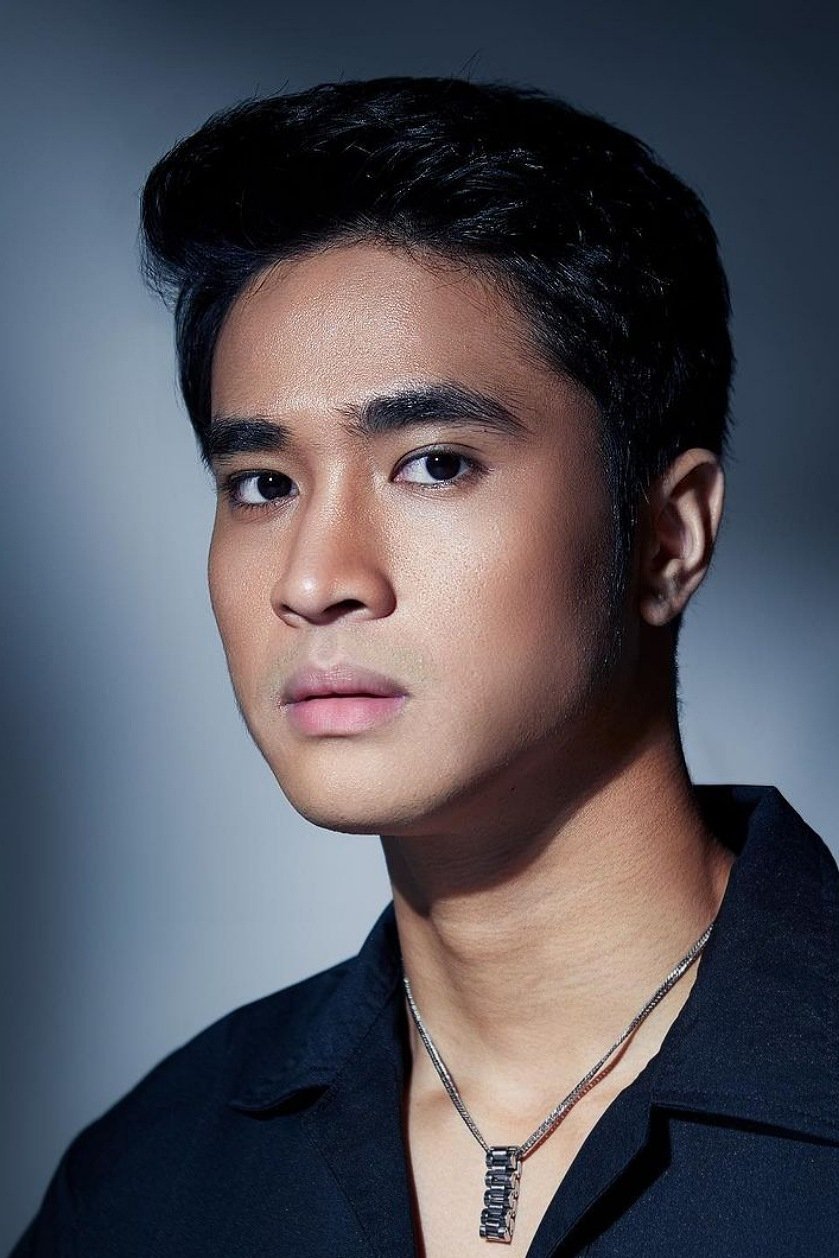 Yesaya Abraham backdrop