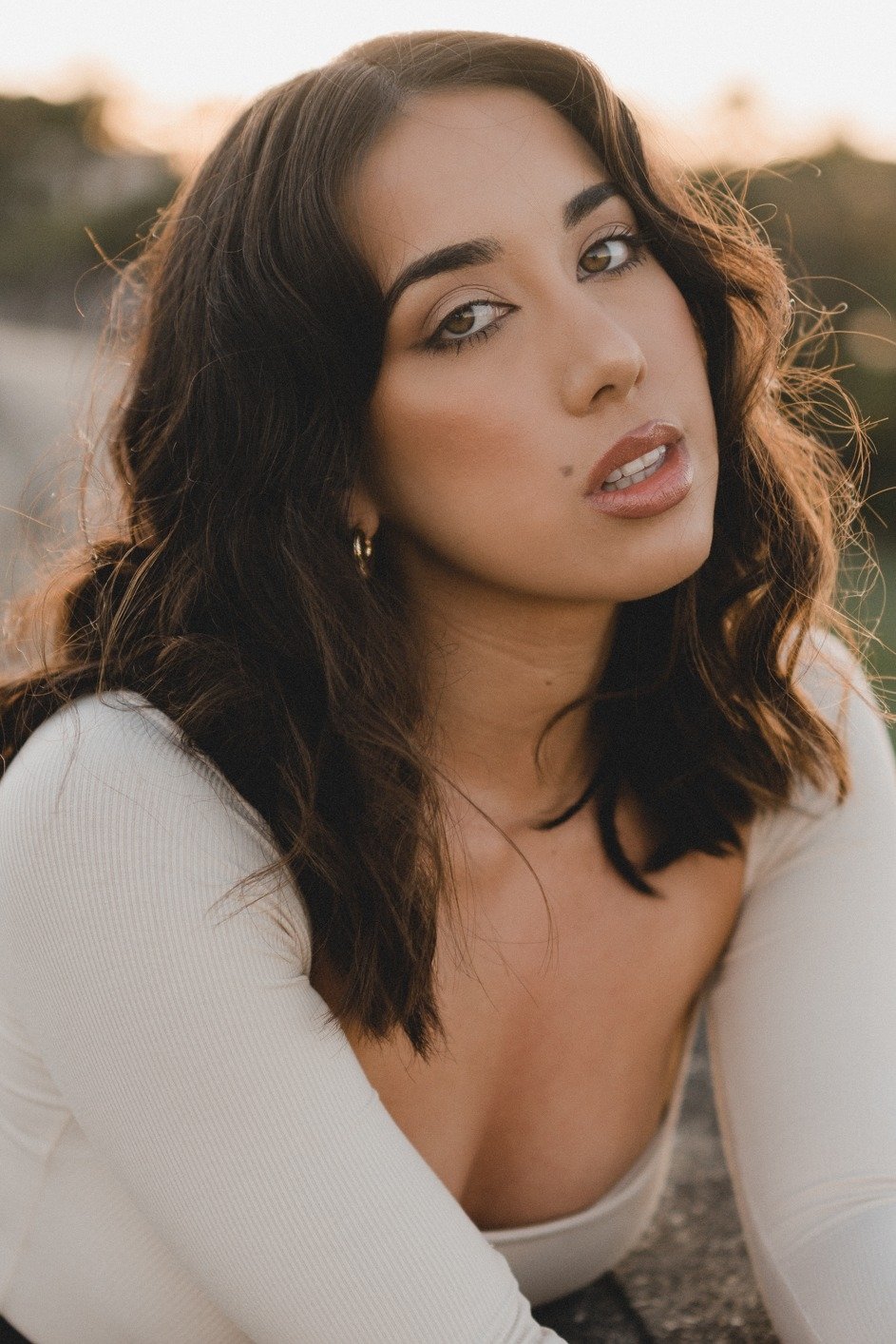 Liliana de la Rosa backdrop