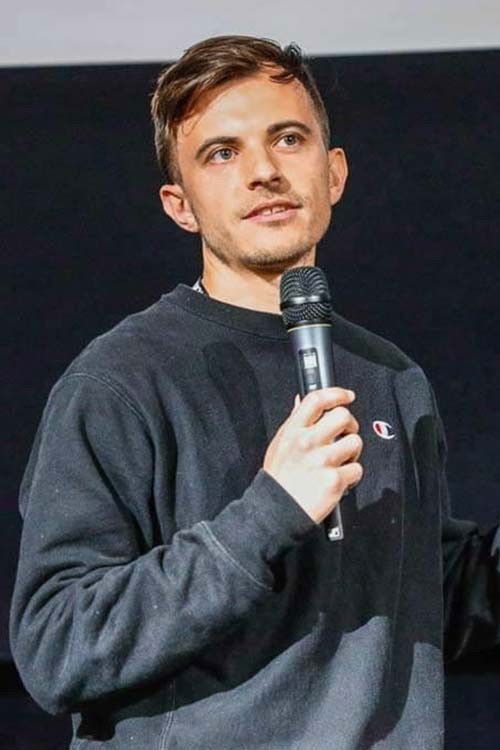 Joanny Causse backdrop