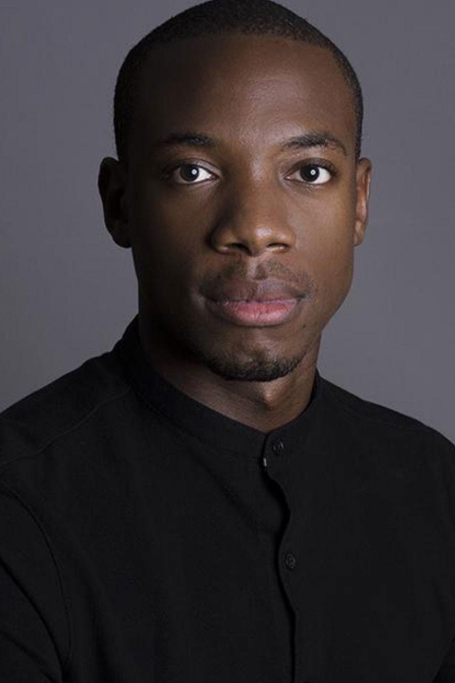 Anilson Eugénio backdrop