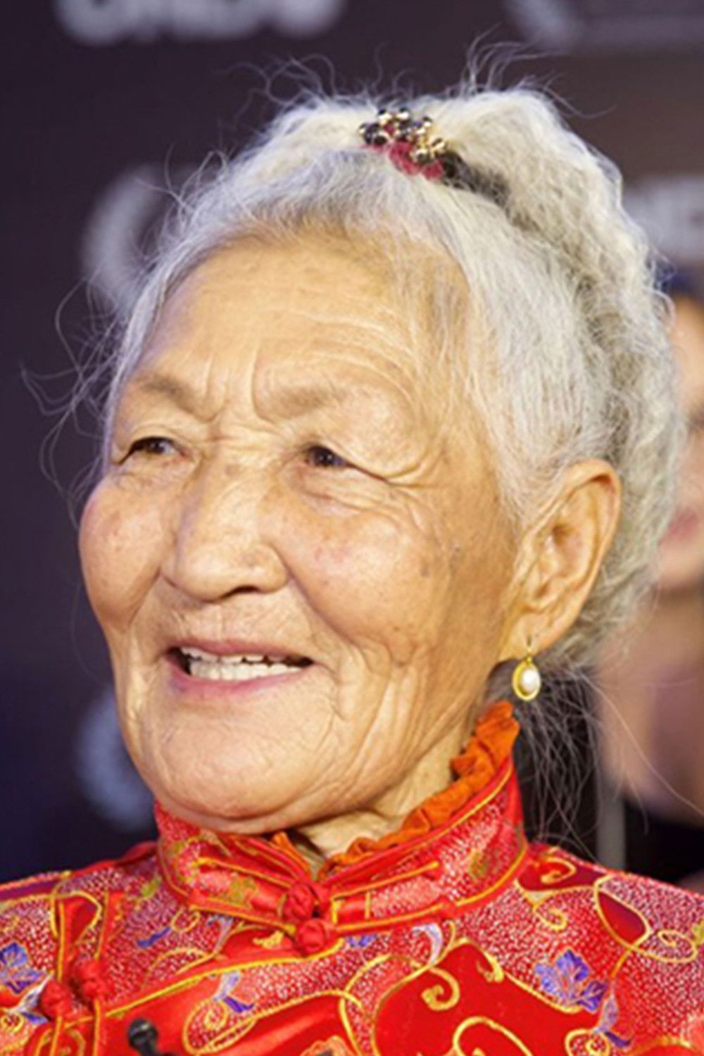 Borkhuu Tangad backdrop