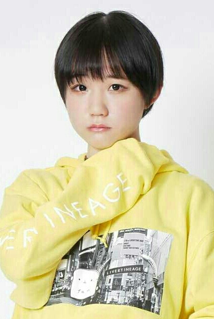 Hikaru Ueda backdrop