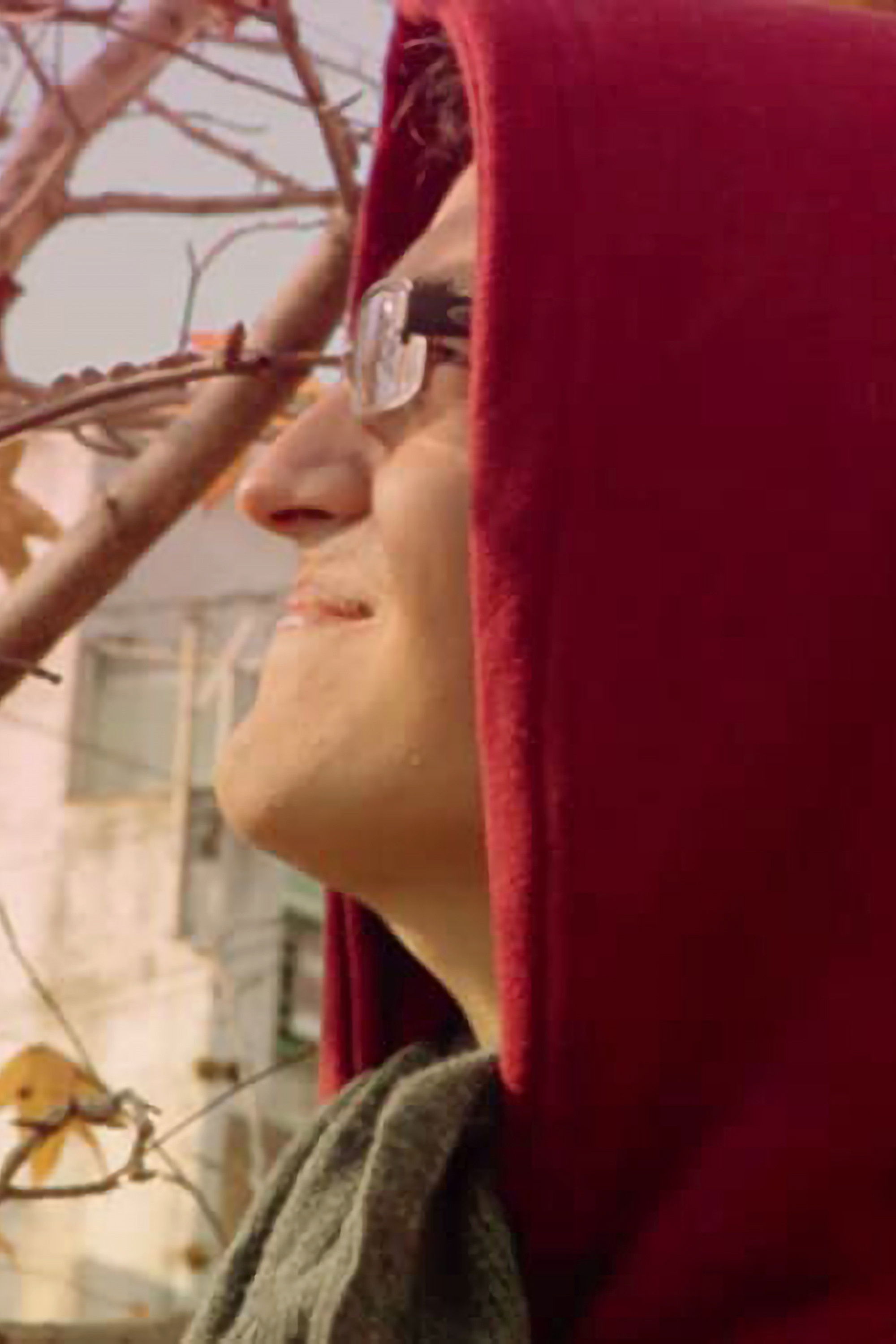 Ezequiel W. González backdrop