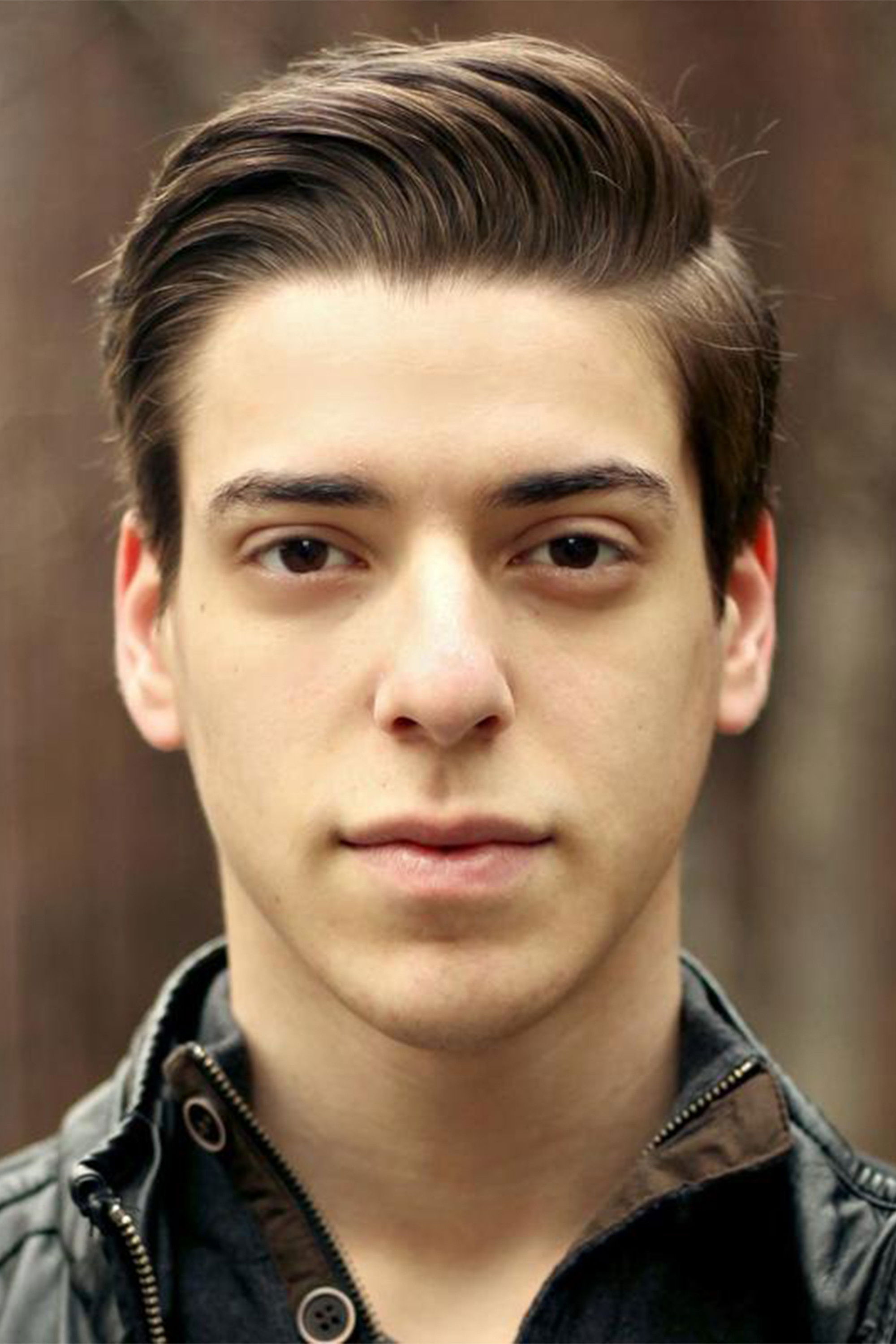 Sebastian Brunner-Stolovitzky backdrop