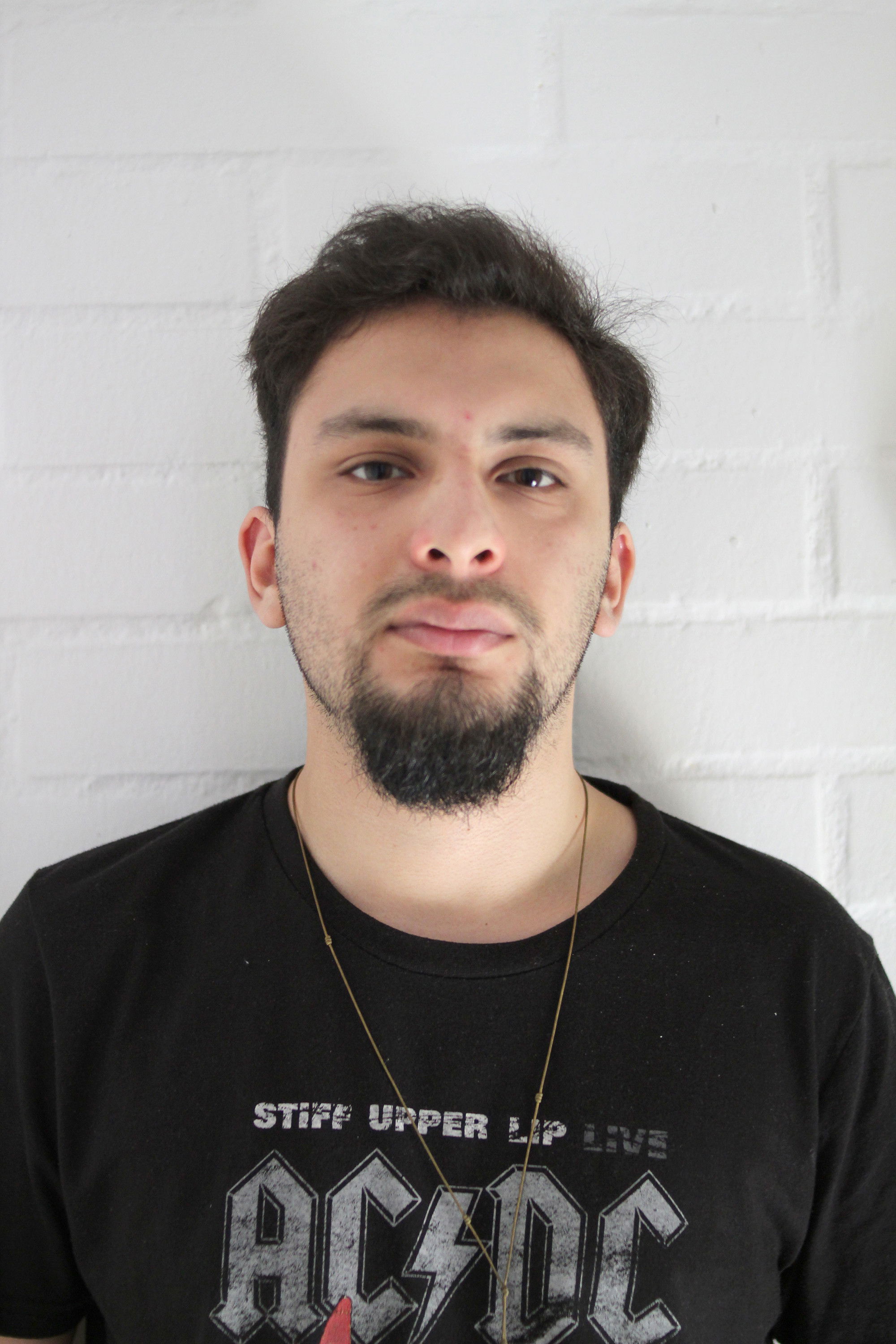 Benjamín Fuentes Contreras backdrop