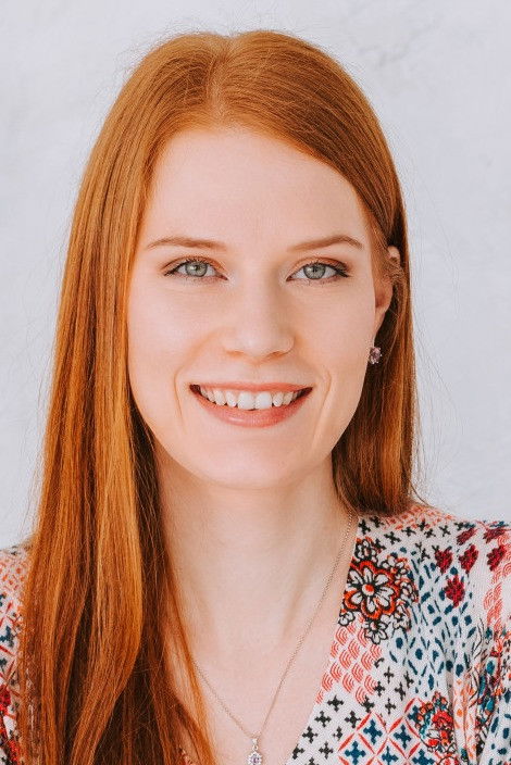 Gerda Johnson backdrop