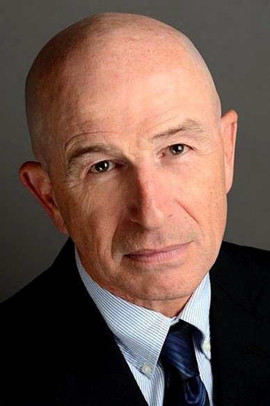 Everett Quinton backdrop