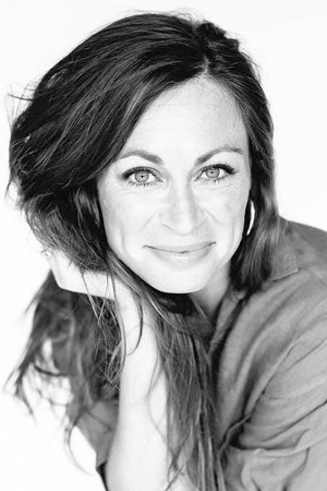 Areyla Faeron backdrop