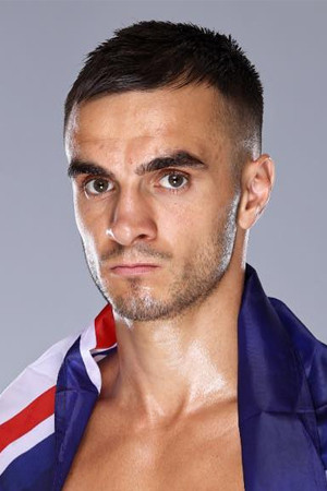 Endru Moloni backdrop