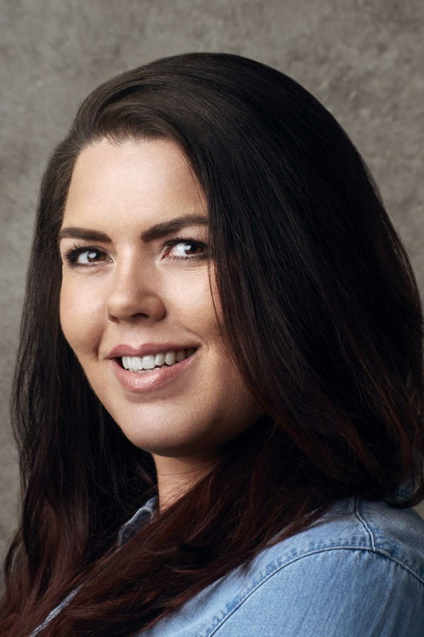 Amanda Drayden Uoker backdrop