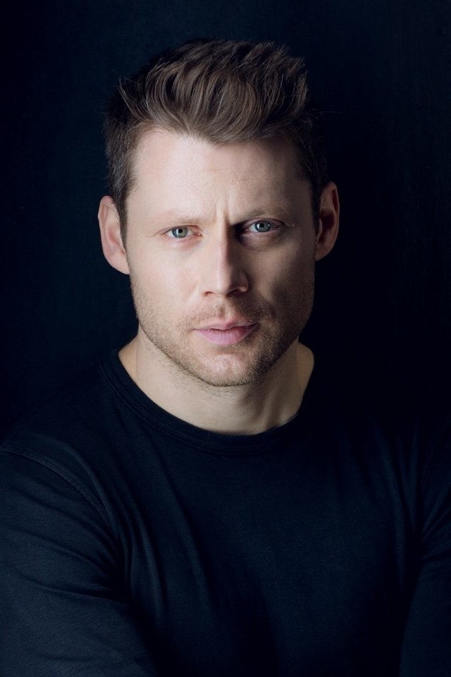 Andrew McIntosh backdrop