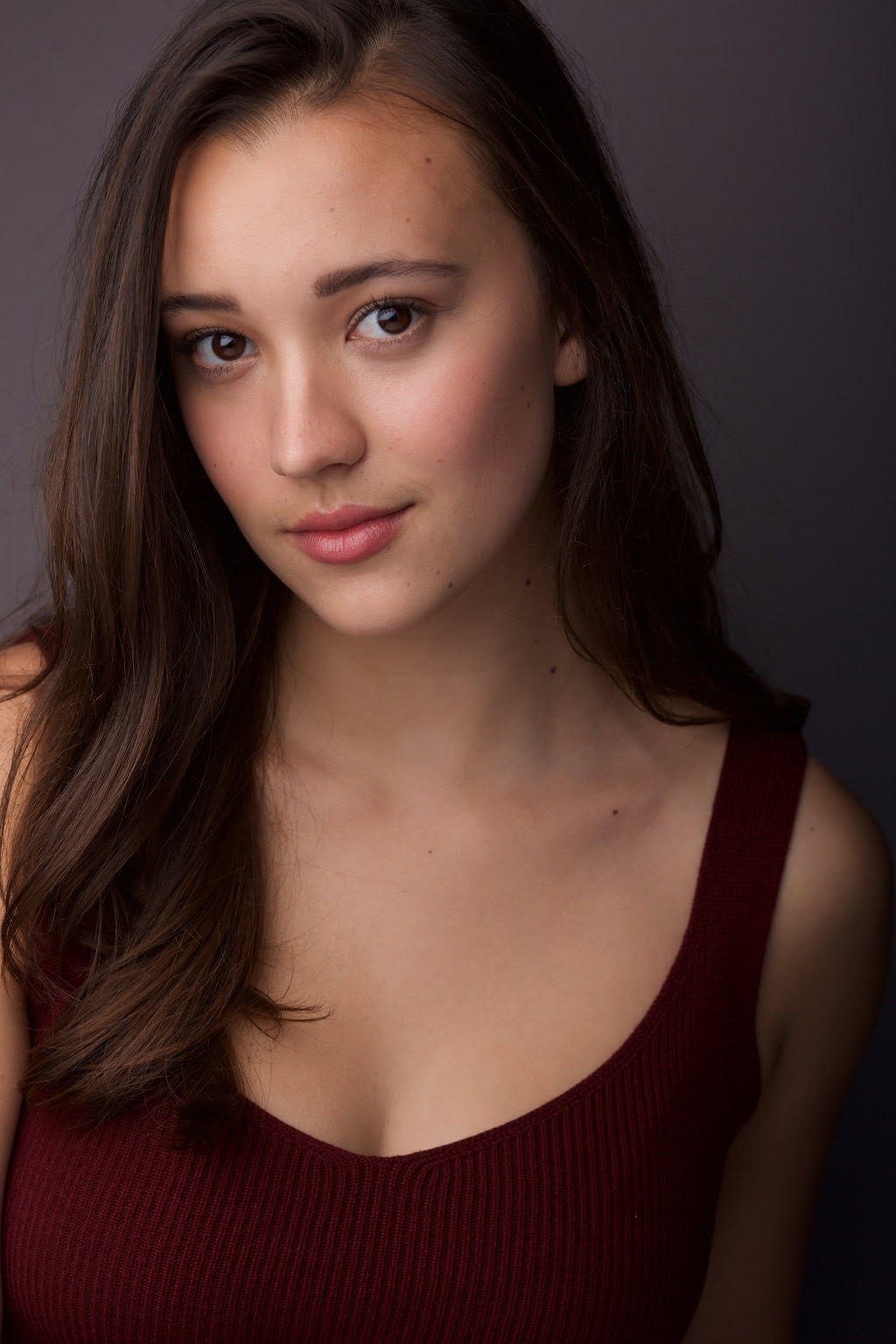 Molly B. Thomas backdrop