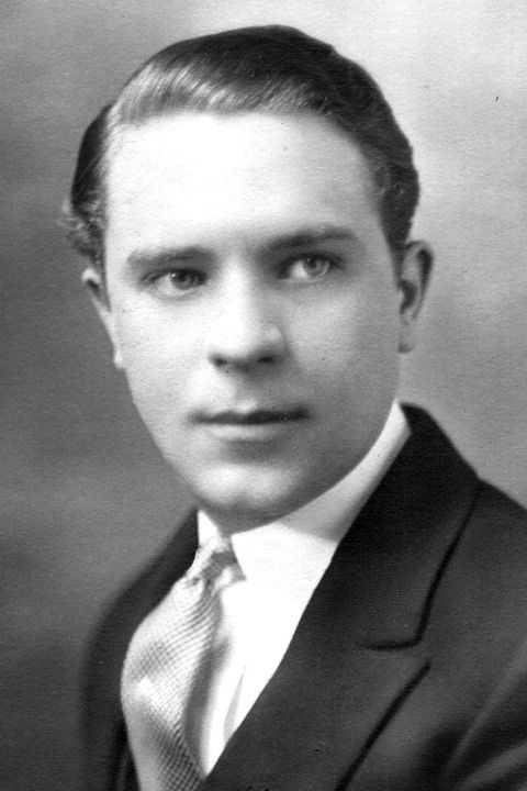 Louis Darclay backdrop