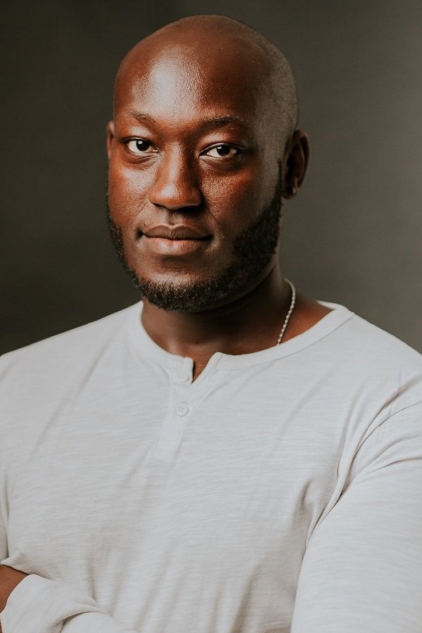 Lionël Ruzindana backdrop